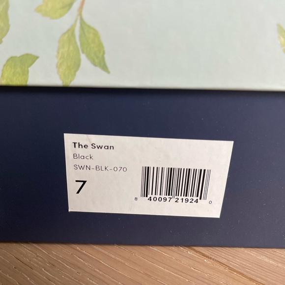 Birdies Swan Flats-Brand New in Box - Picture 3 of 3